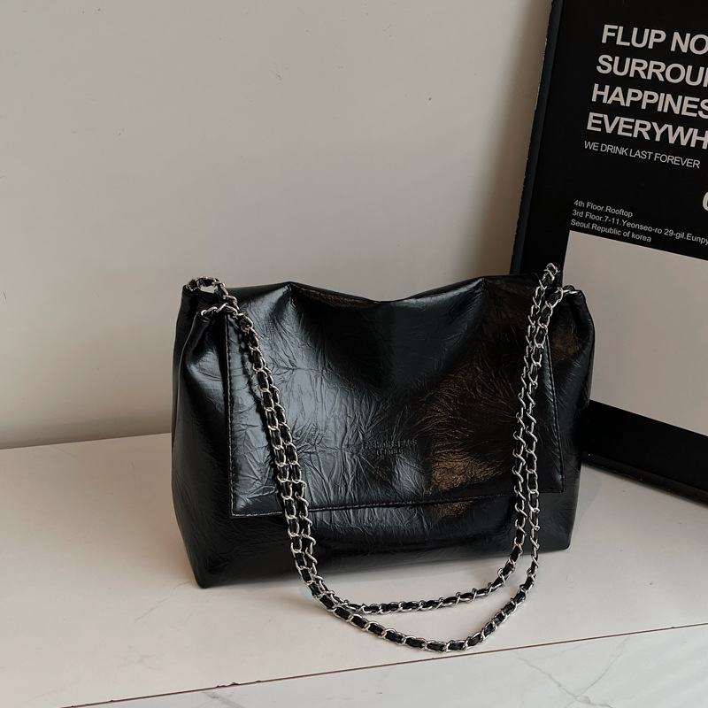 Leatherwork Classes - Borse a tracolla semplici e versatili