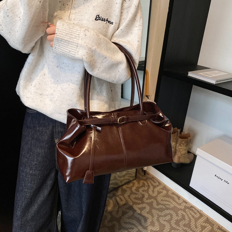 Borsa a tracolla Hobo in pelle - Leather Workshop recensione e prezzo