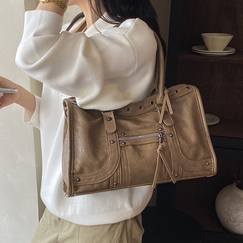 Borsa a Tracolla Retrò da Donn - Leather Workshop recensione e prezzo